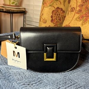 Mystique Boutique Black and Gold Crossbody Bag